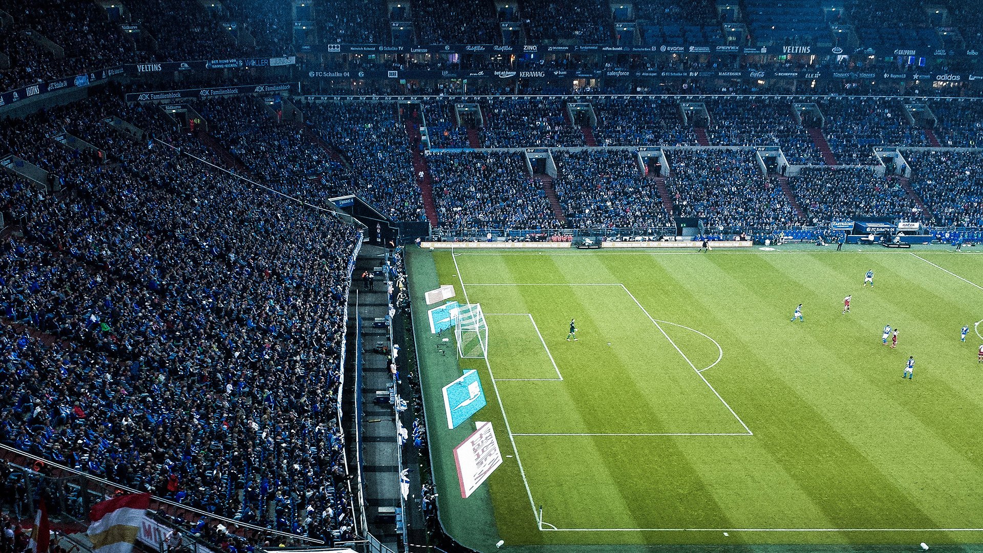 世界杯激情再燃：精彩瞬间不断！，世界杯激战正酣,我们都知道